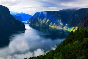 南宁到北欧四国+俄罗斯+2天峡湾+德国15天非凡之旅(CA)