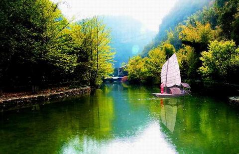 <三峡大瀑布-金狮洞-情人泉1日自驾游>特惠套餐